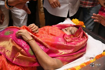 Celebrities Pay Homage to Vijaya Nirmala Garu